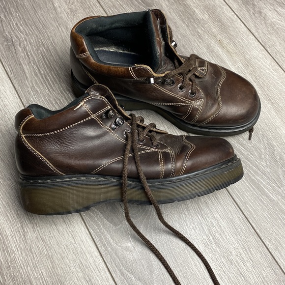 DrMartens, Men’s size 9 boots - Picture 6 of 11